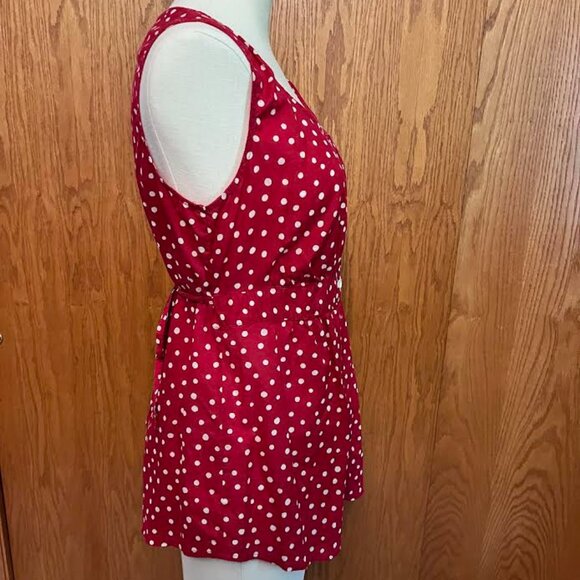 Merona - Red & White Polka Dot Sleeveless Top with Gathered Tie-Back / Size: M - Picture 4 of 7